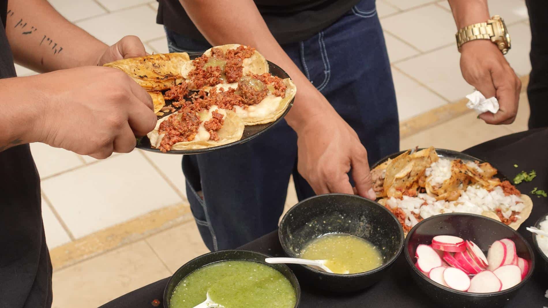 PAQUETE JOCOTEPEC VAMPIROS Y TACOS (15)